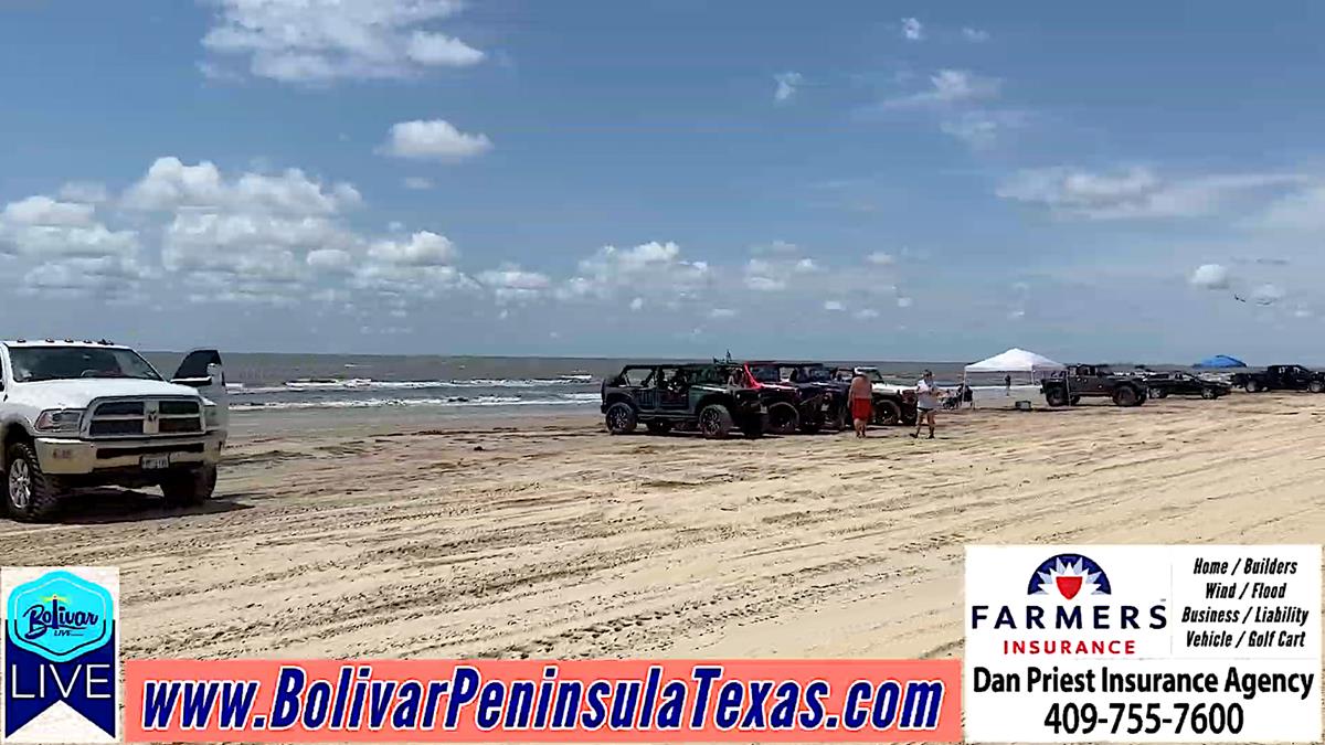 Beachfront Fills Up WIth Those Here To Enjoy, Fun In The Sun.