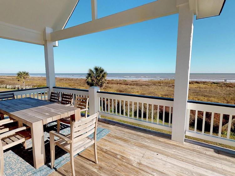Cobb Real Estate - Mary Ellen Smith