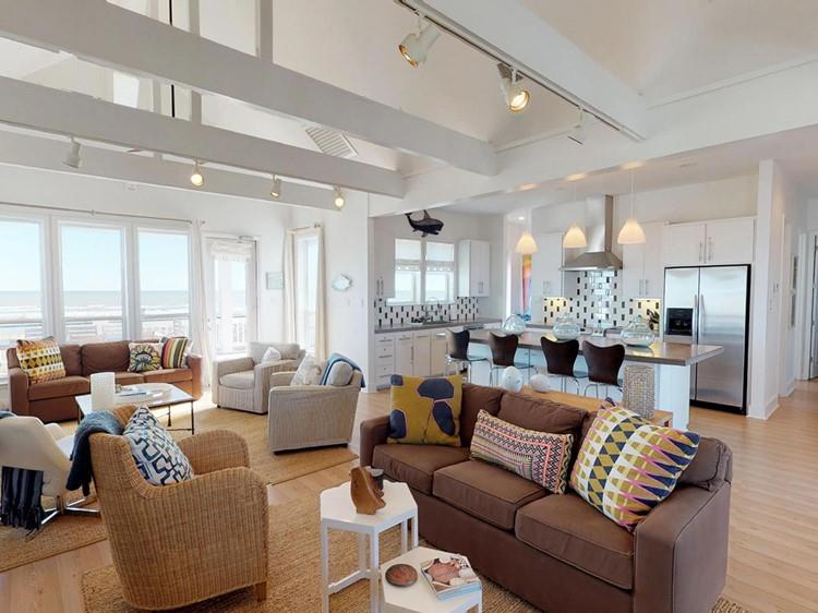 Cobb Real Estate - Mary Ellen Smith
